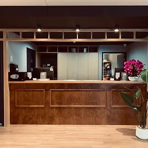 Woodroffe 4* Голд-Кост